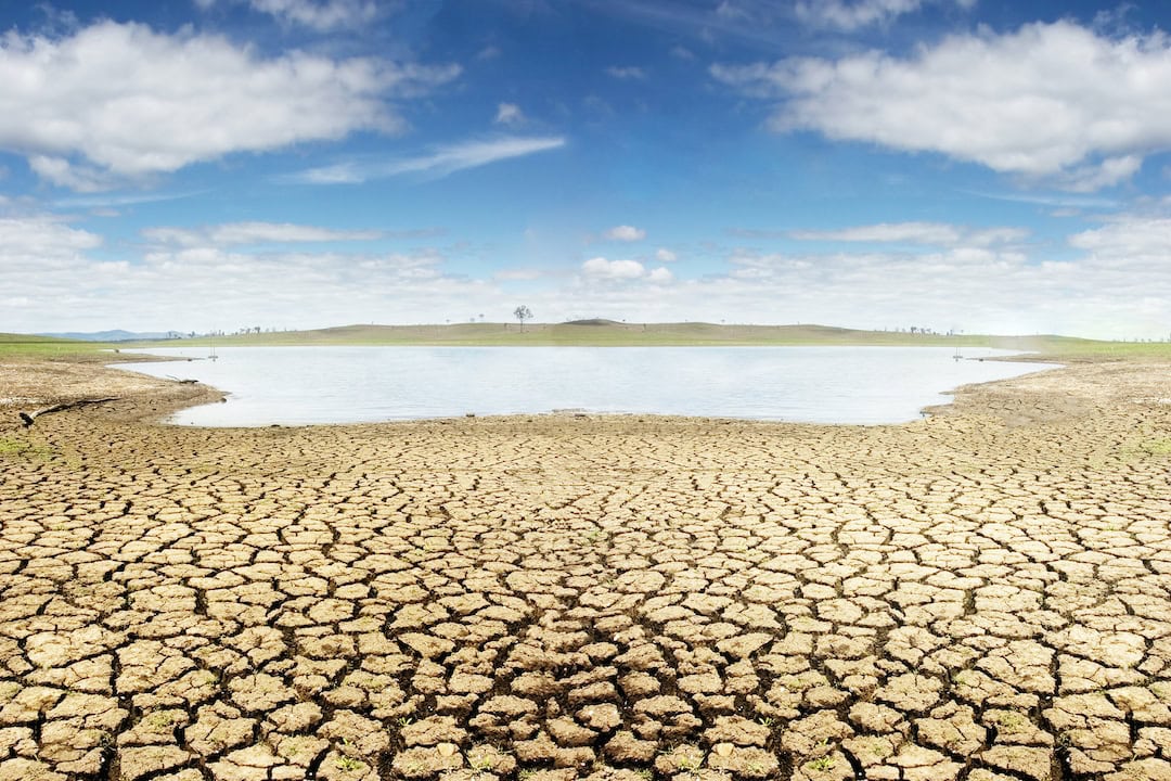 Farmers prepare as El Niño weather shift takes hold