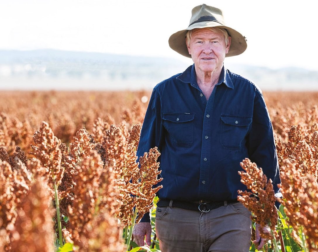 Farmers vow to block mining and CSG companies